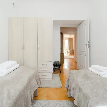 Kordeckiego 75 By Homeprime * Varsovie