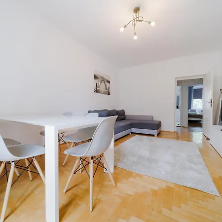 Kordeckiego 75 By Homeprime *