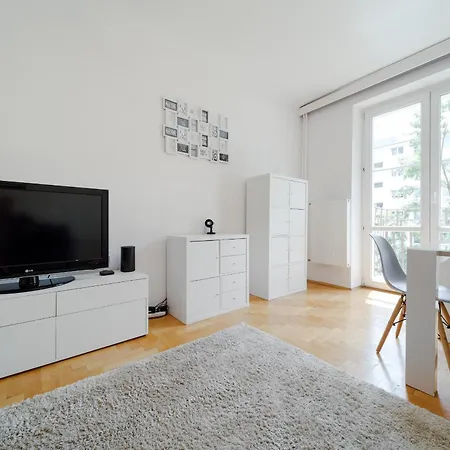 Kordeckiego 75 By Homeprime Apartment